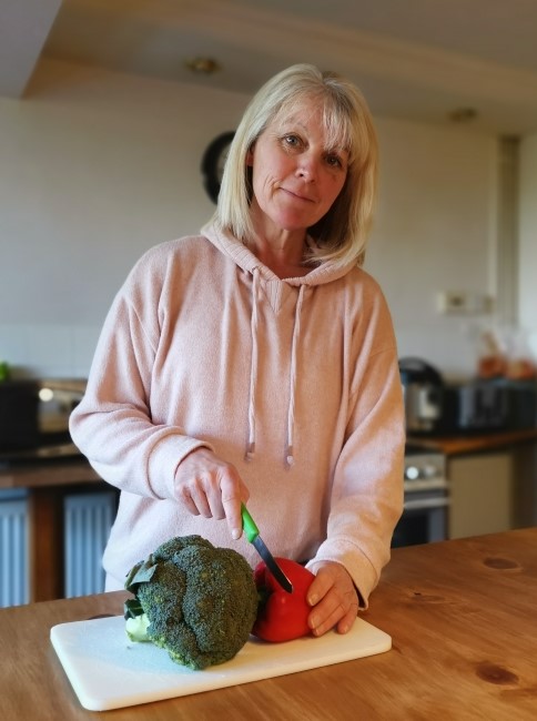 Paula Porter is the owner of Eat Yourself Better. Paula is a nutritionist and weightloss specialist based on the shropshire, herefordshire & worcestershire border.